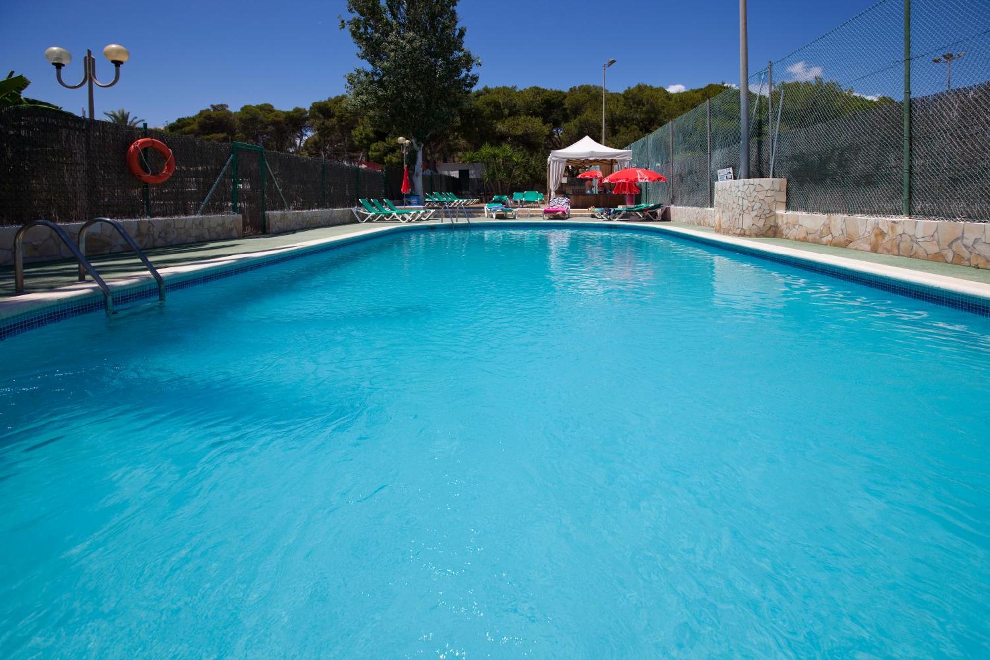 Apartamentos Playa Es Cana Kültér fotó